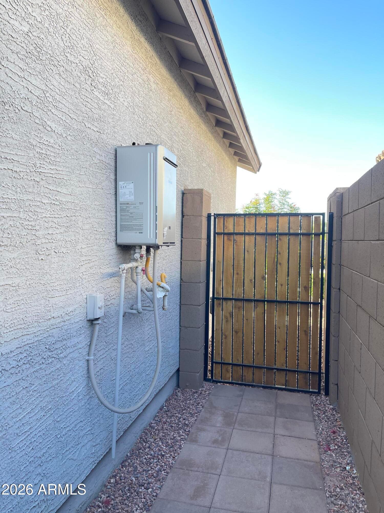 9421 W MONTECITO Avenue, Phoenix, AZ 85037 — photo 33 of 43