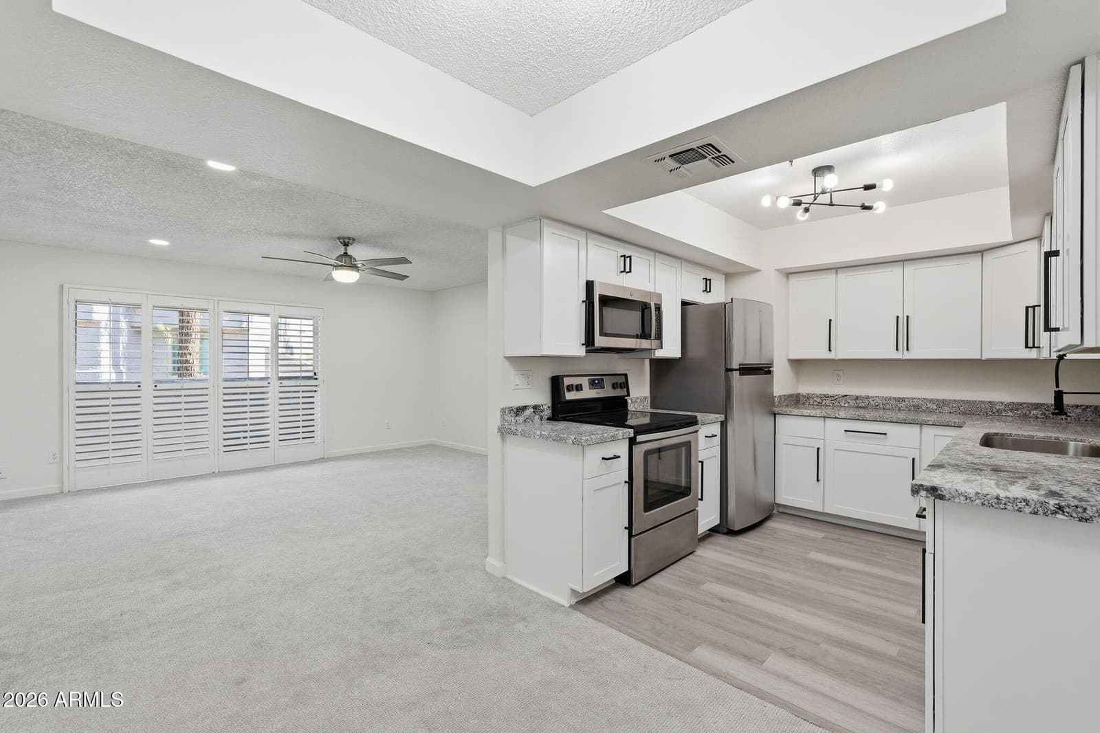4444 E PARADISE VILLAGE Parkway N 252, Phoenix, AZ 85032 — photo 8 of 35