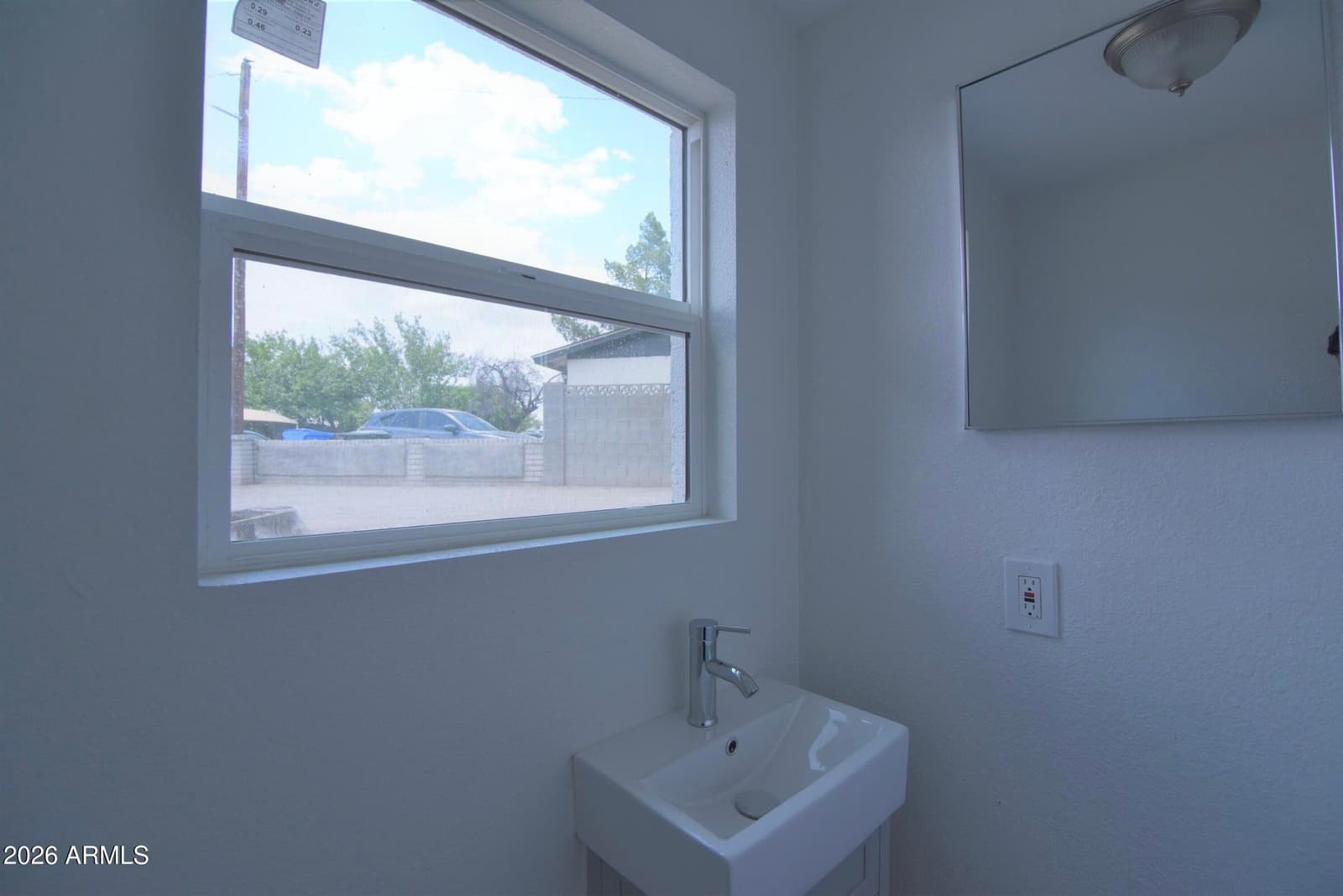 2317 N 47TH Drive, Phoenix, AZ 85035 — photo 11 of 25