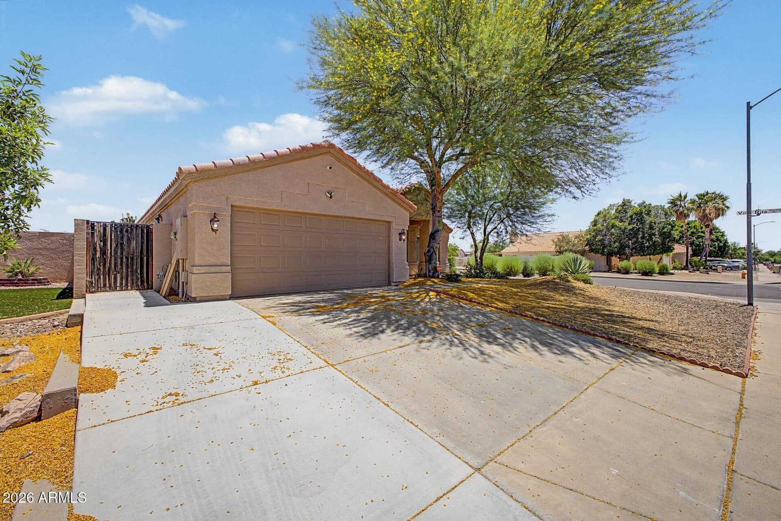 18181 N 91st Drive, Peoria, AZ 85382 — photo 3 of 40