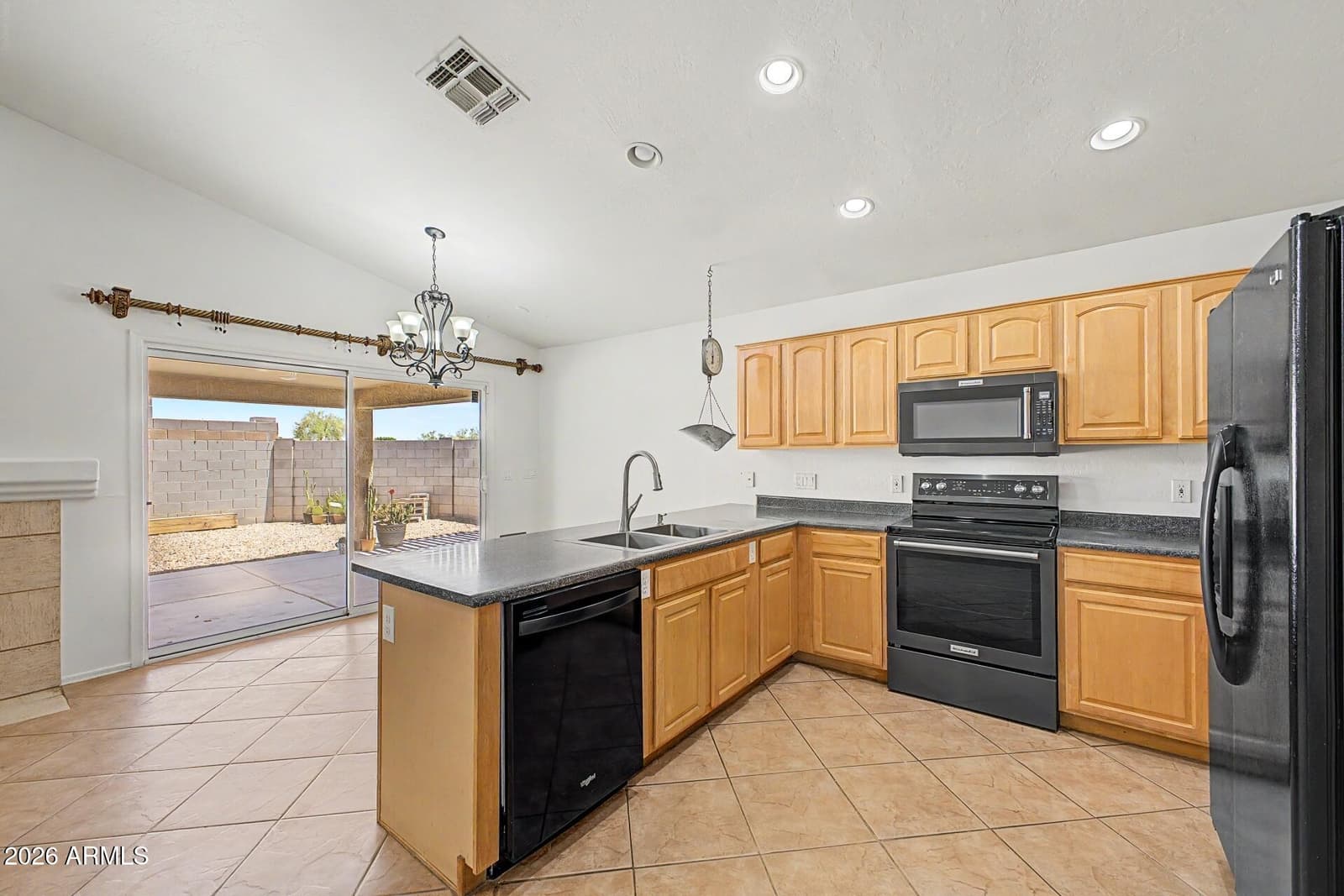 18181 N 91st Drive, Peoria, AZ 85382 — photo 15 of 40