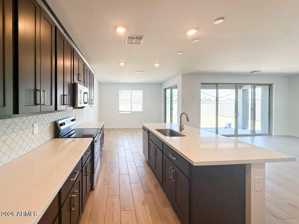 2638 E HOMESTEADER Road, San Tan Valley, AZ 85140 — photo 7 of 27