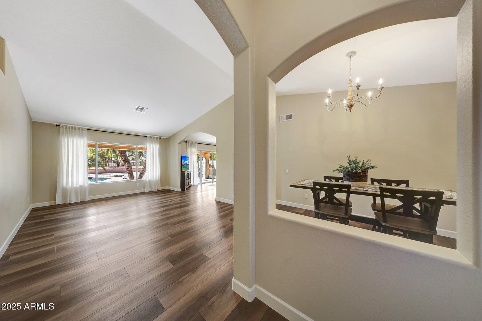 6401 W IRMA Lane, Glendale, AZ 85308 — photo 5 of 72