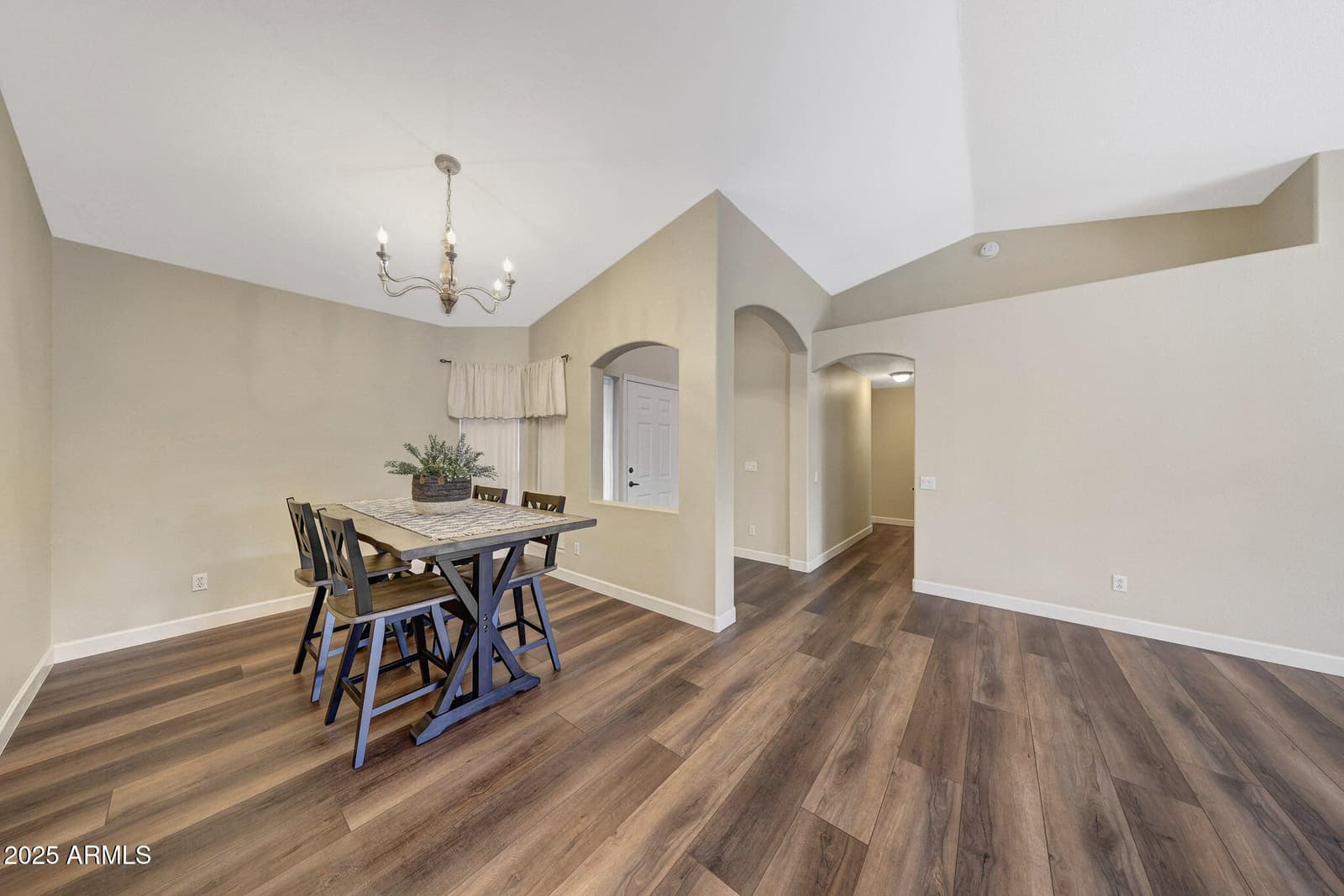 6401 W IRMA Lane, Glendale, AZ 85308 — photo 9 of 72