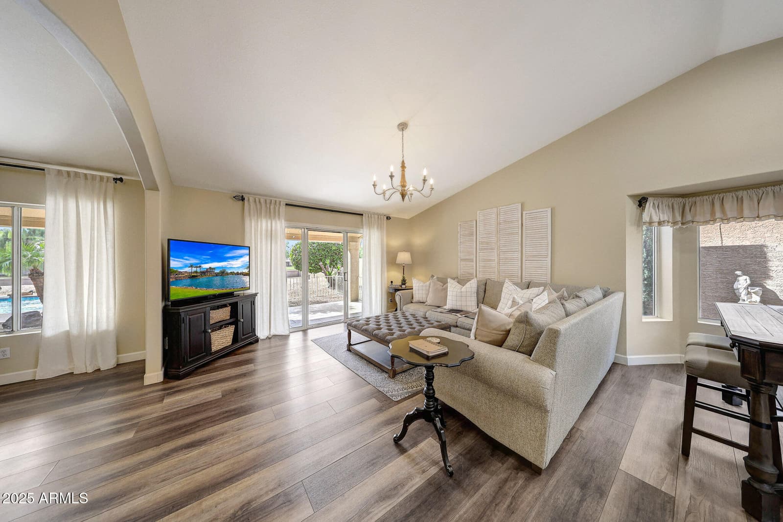 6401 W IRMA Lane, Glendale, AZ 85308 — photo 13 of 72