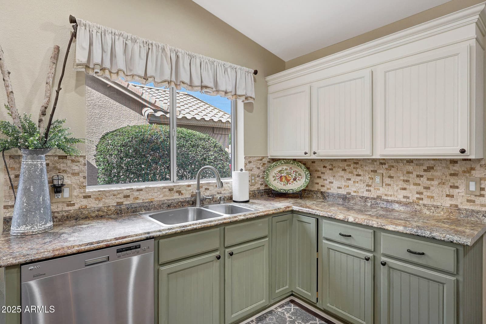 6401 W IRMA Lane, Glendale, AZ 85308 — photo 23 of 72