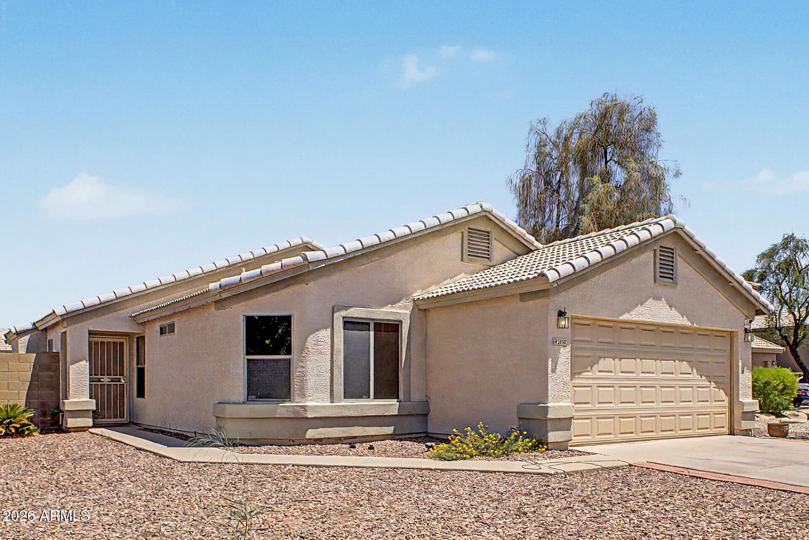 2633 S 81ST Lane, Phoenix, AZ 85043 — photo 5 of 37