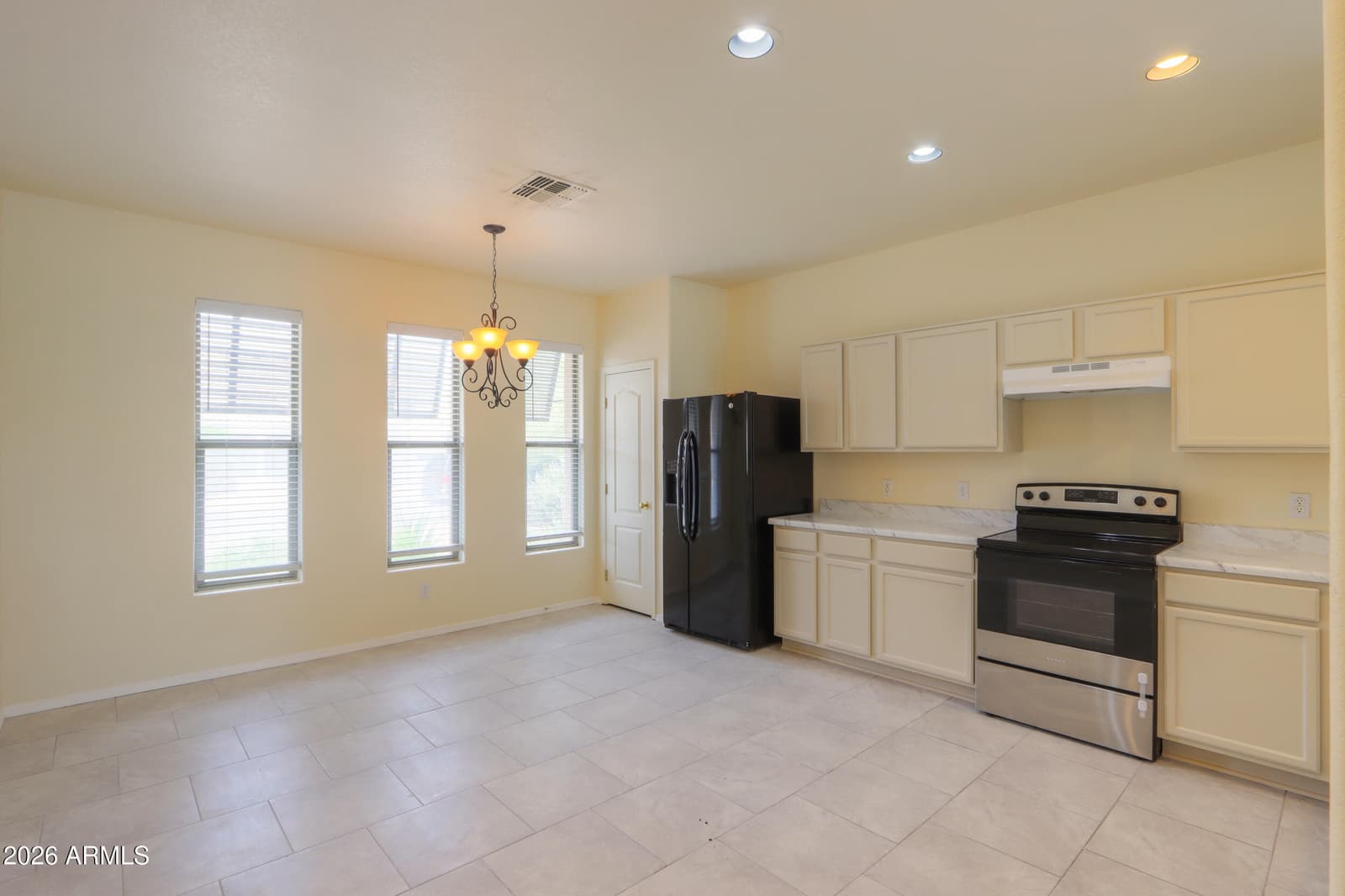 45519 W MORNING VIEW Lane, Maricopa, AZ 85139 — photo 14 of 47