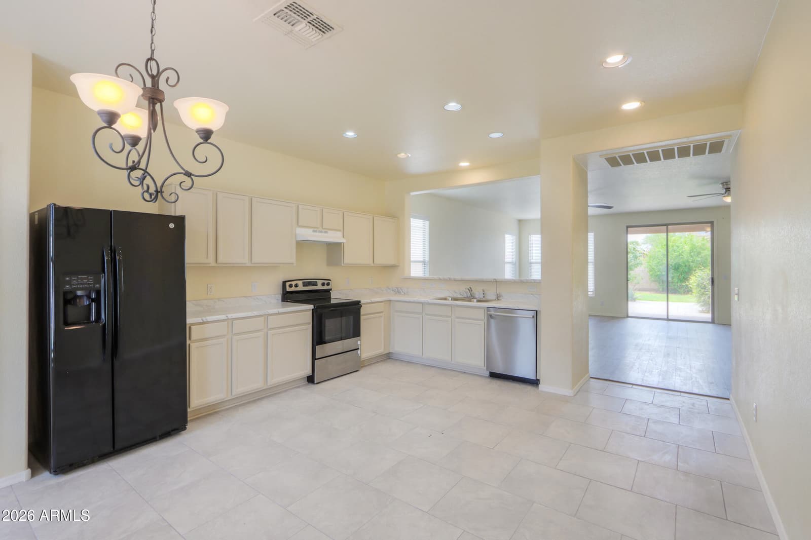 45519 W MORNING VIEW Lane, Maricopa, AZ 85139 — photo 15 of 47