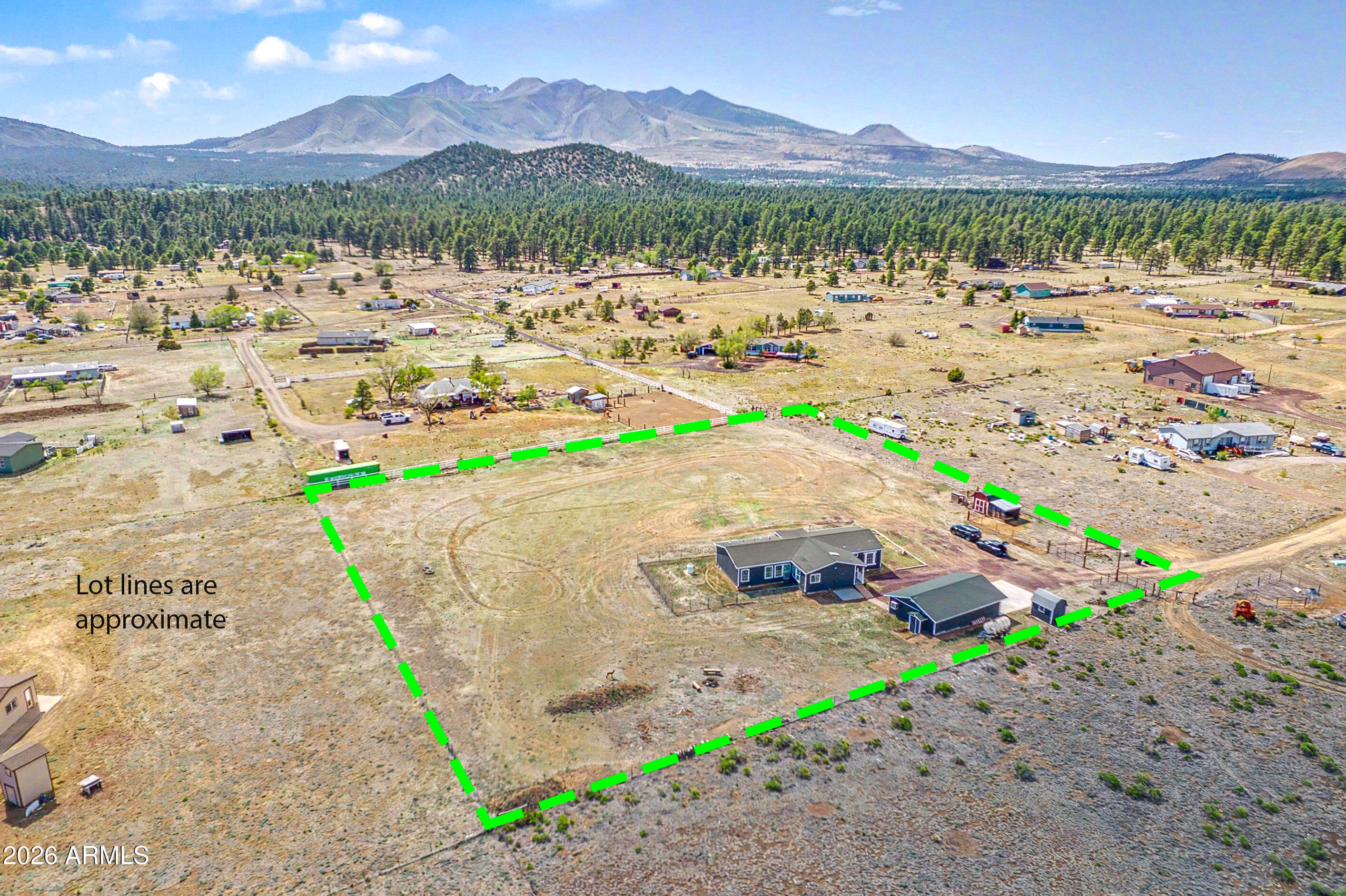 7769 EMILY Way, Flagstaff, AZ 86004 — photo 8 of 31
