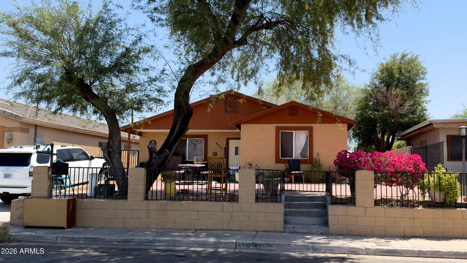 425 S 7TH Street, Avondale, AZ 85323 — photo 1 of 1