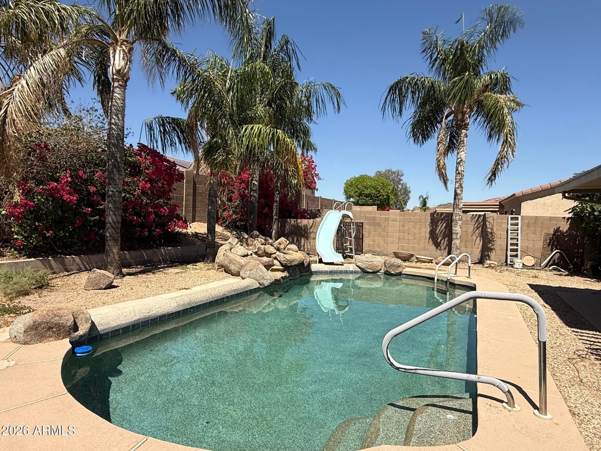 1284 W AVALON CANYON Drive, Casa Grande, AZ 85122 — photo 39 of 68