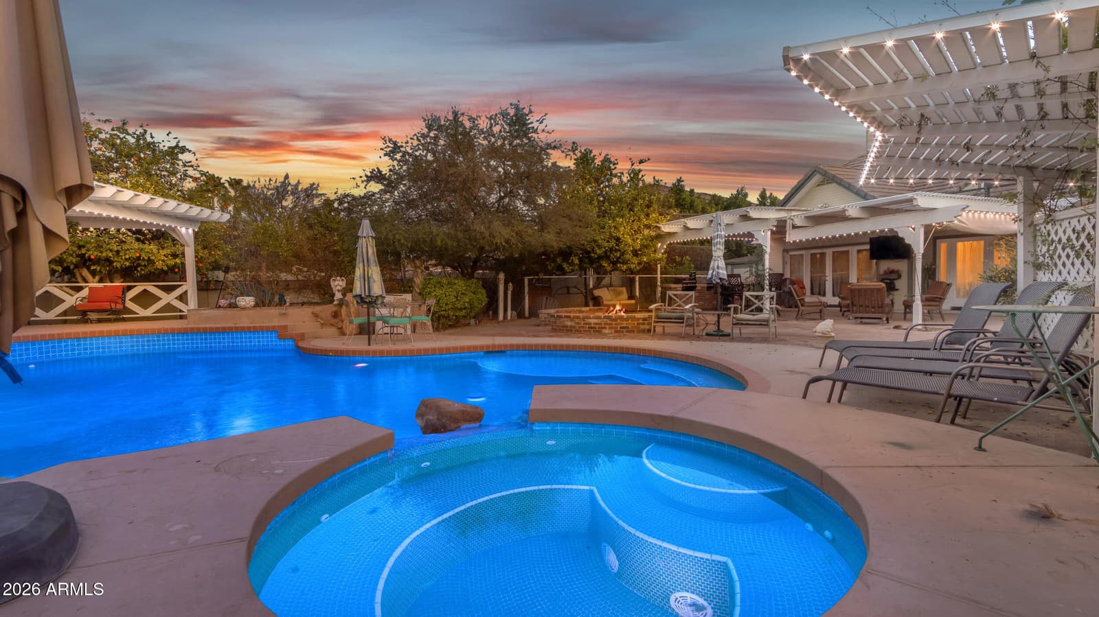 616 E CARVER Road, Tempe, AZ 85284 — photo 8 of 78