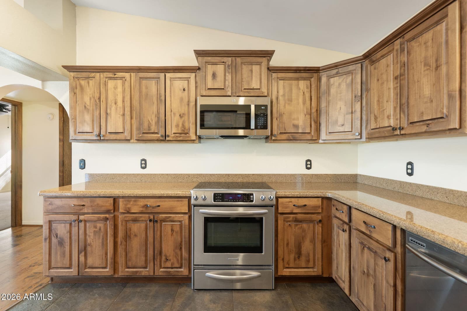 15619 E PALISADES Boulevard, Fountain Hills, AZ 85268 — photo 5 of 28