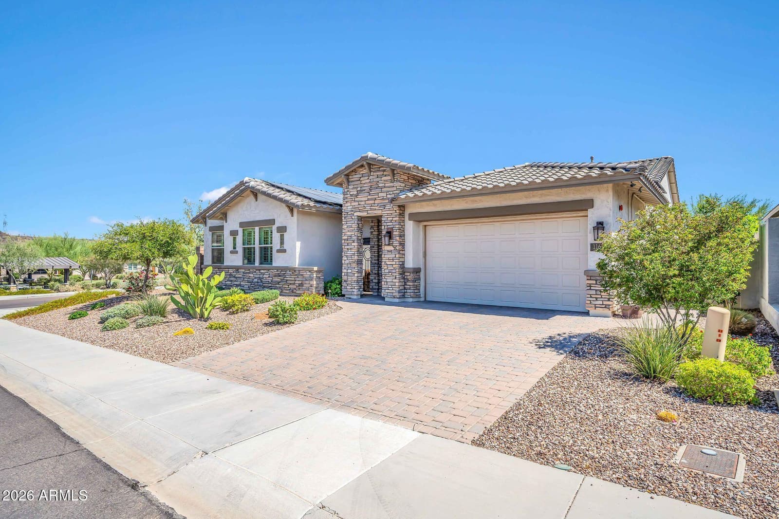 11613 W TENAZA Drive, Peoria, AZ 85383 — photo 3 of 75
