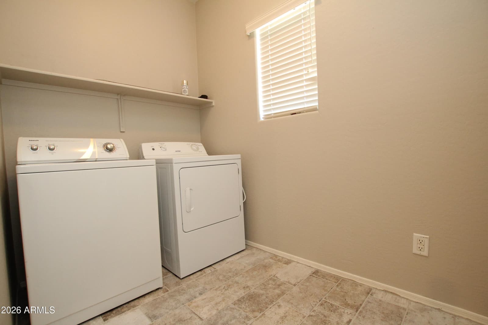8984 W NICOLET Avenue, Glendale, AZ 85305 — photo 31 of 64