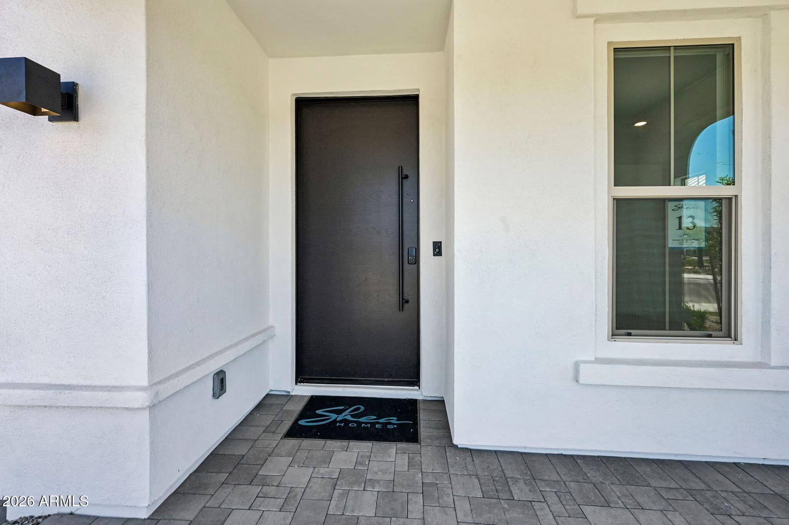 7955 W LOMA Lane, Peoria, AZ 85345 — photo 4 of 45