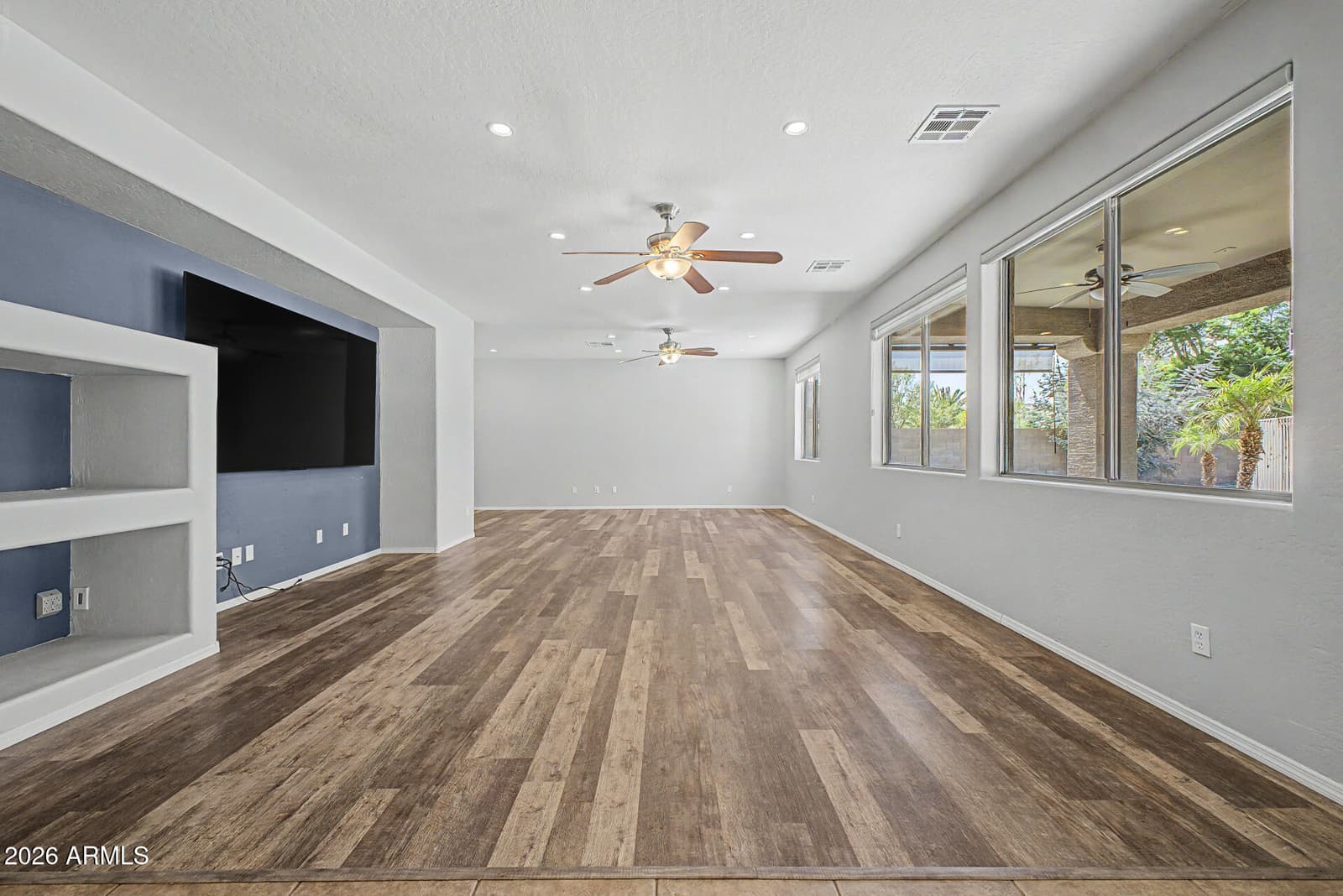 14350 W CHOLLA Street, Surprise, AZ 85379 — photo 12 of 63