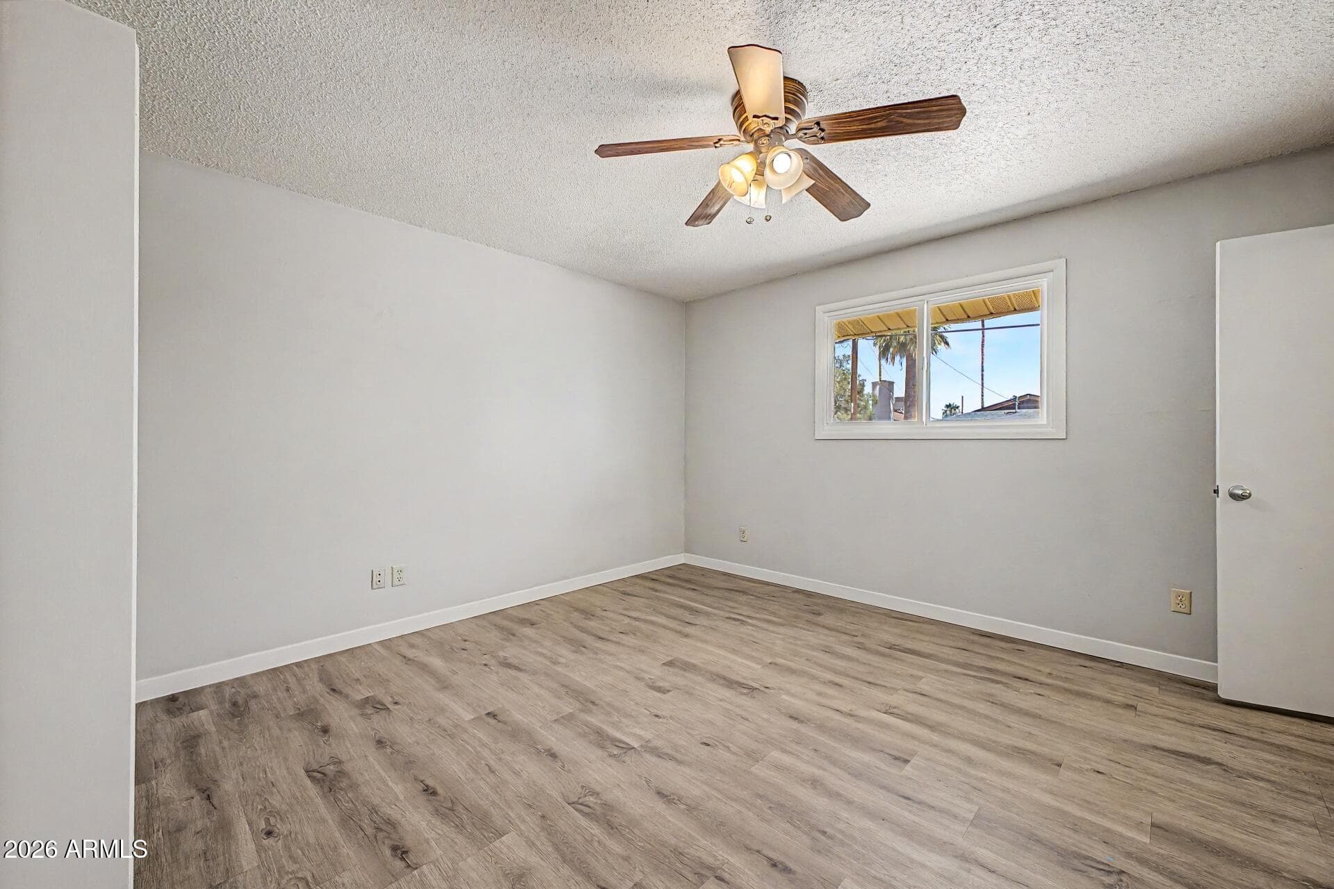 1000 E LOYOLA Drive, Tempe, AZ 85282 — photo 15 of 32