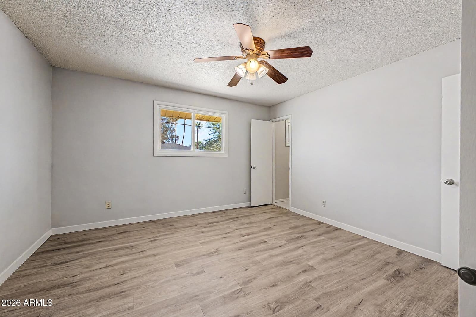 1000 E LOYOLA Drive, Tempe, AZ 85282 — photo 17 of 32