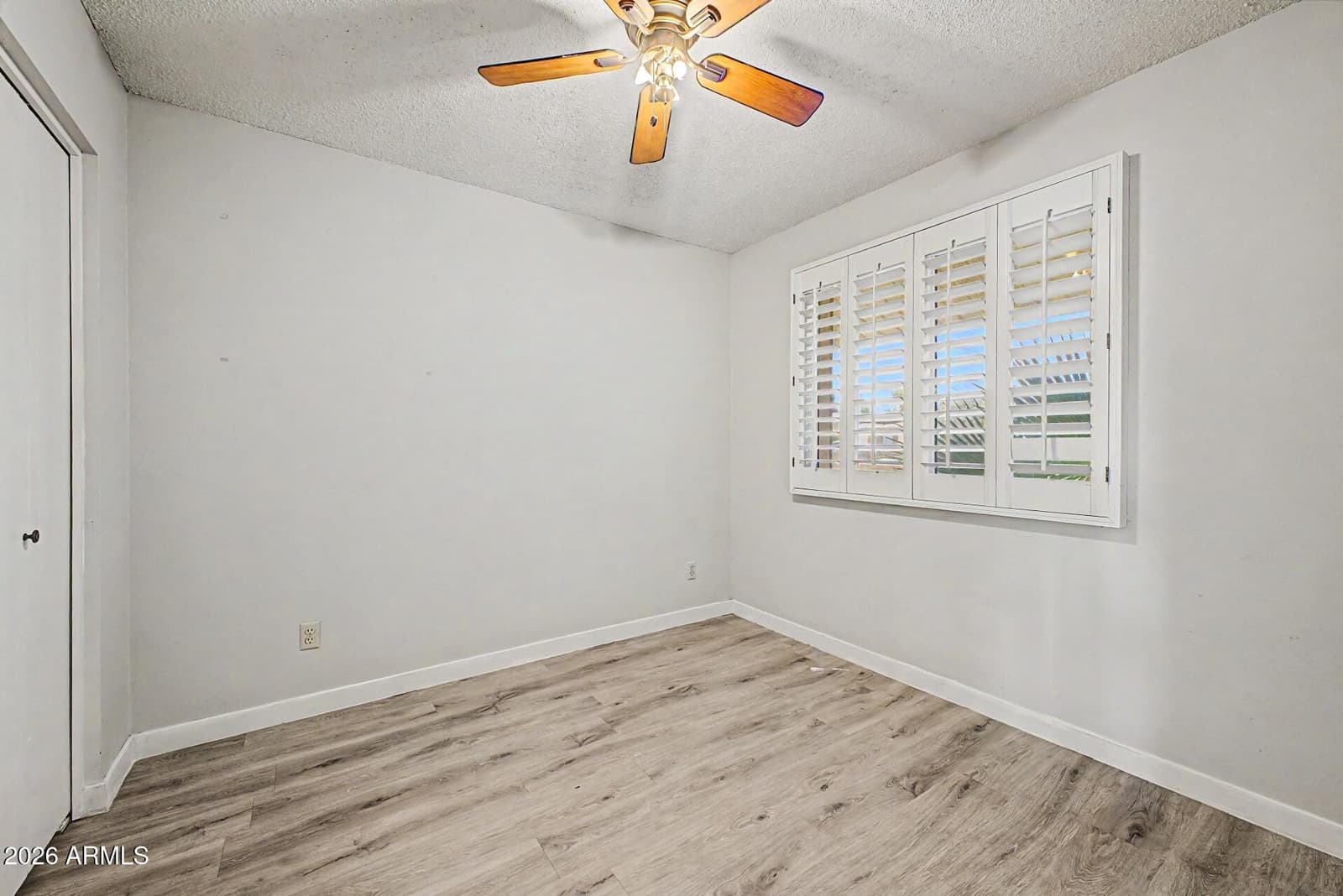 1000 E LOYOLA Drive, Tempe, AZ 85282 — photo 23 of 32