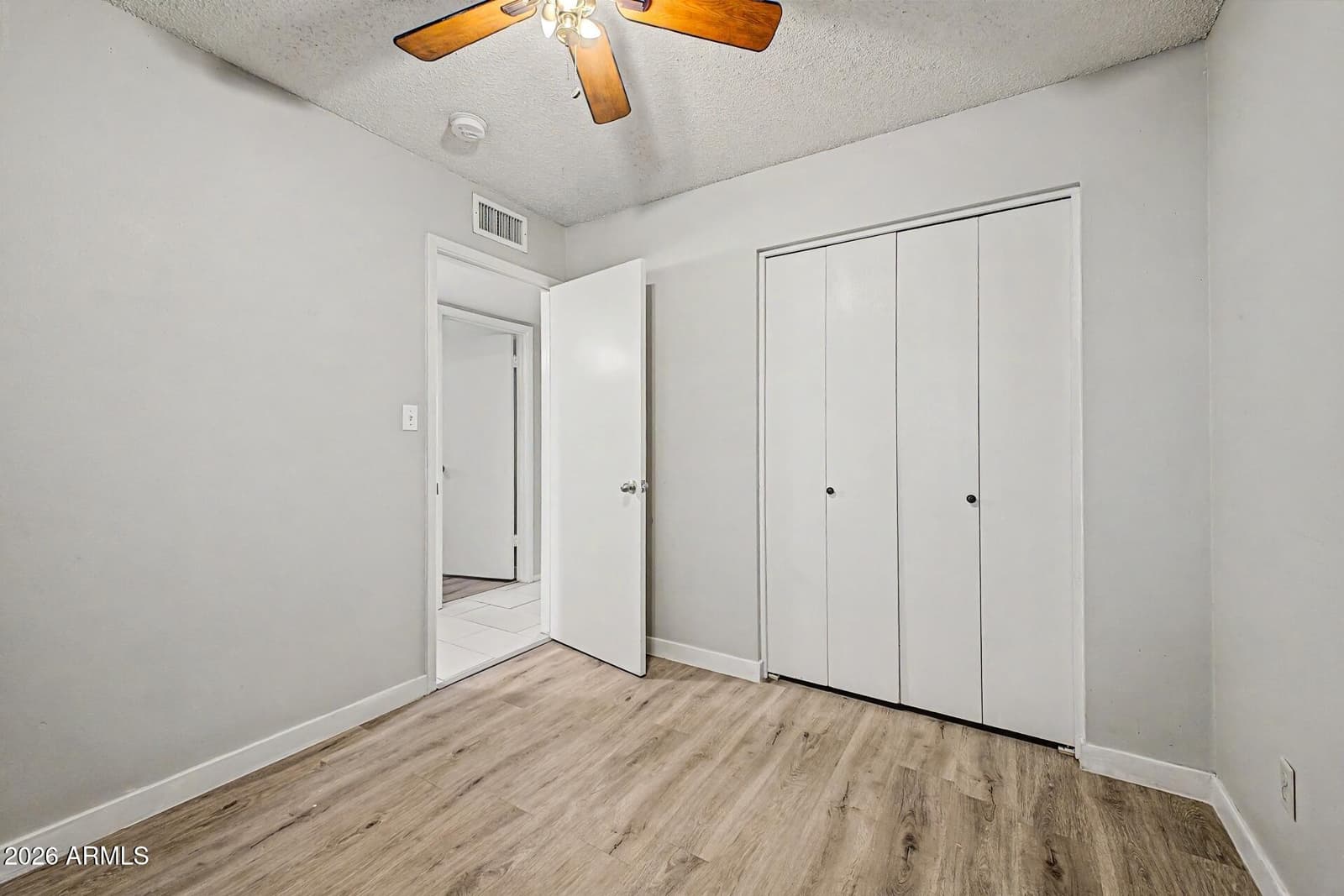 1000 E LOYOLA Drive, Tempe, AZ 85282 — photo 24 of 32