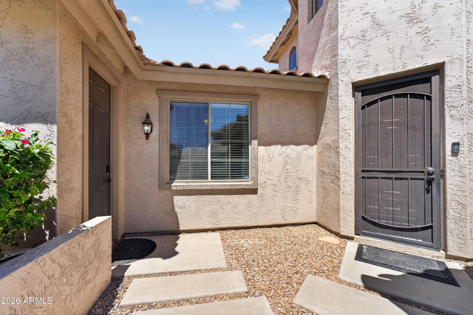 1250 E INDIGO Street, Gilbert, AZ 85298 — photo 7 of 61