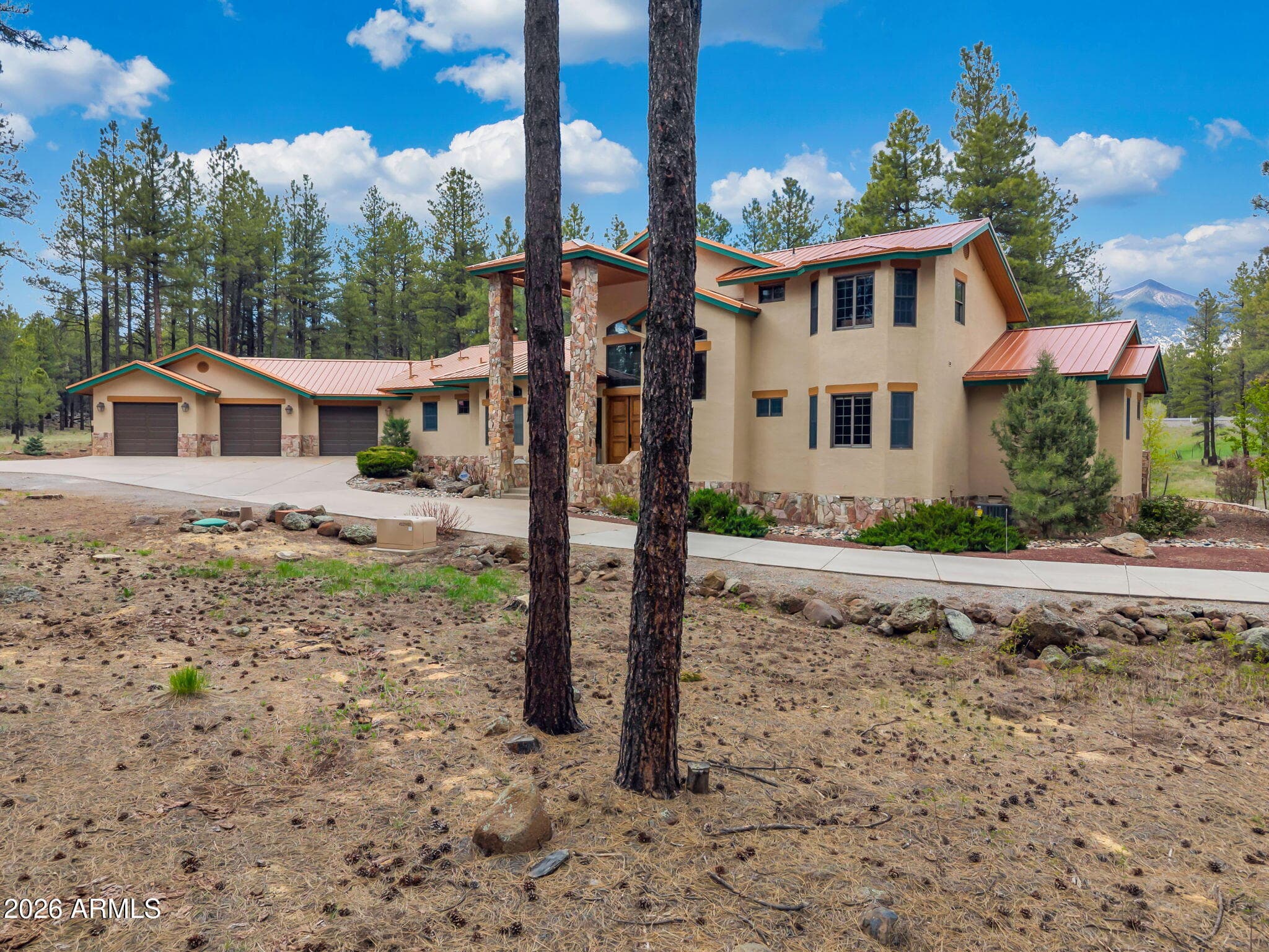 5415 N FORT VALLEY Road, Flagstaff, AZ 86001 — photo 3 of 66