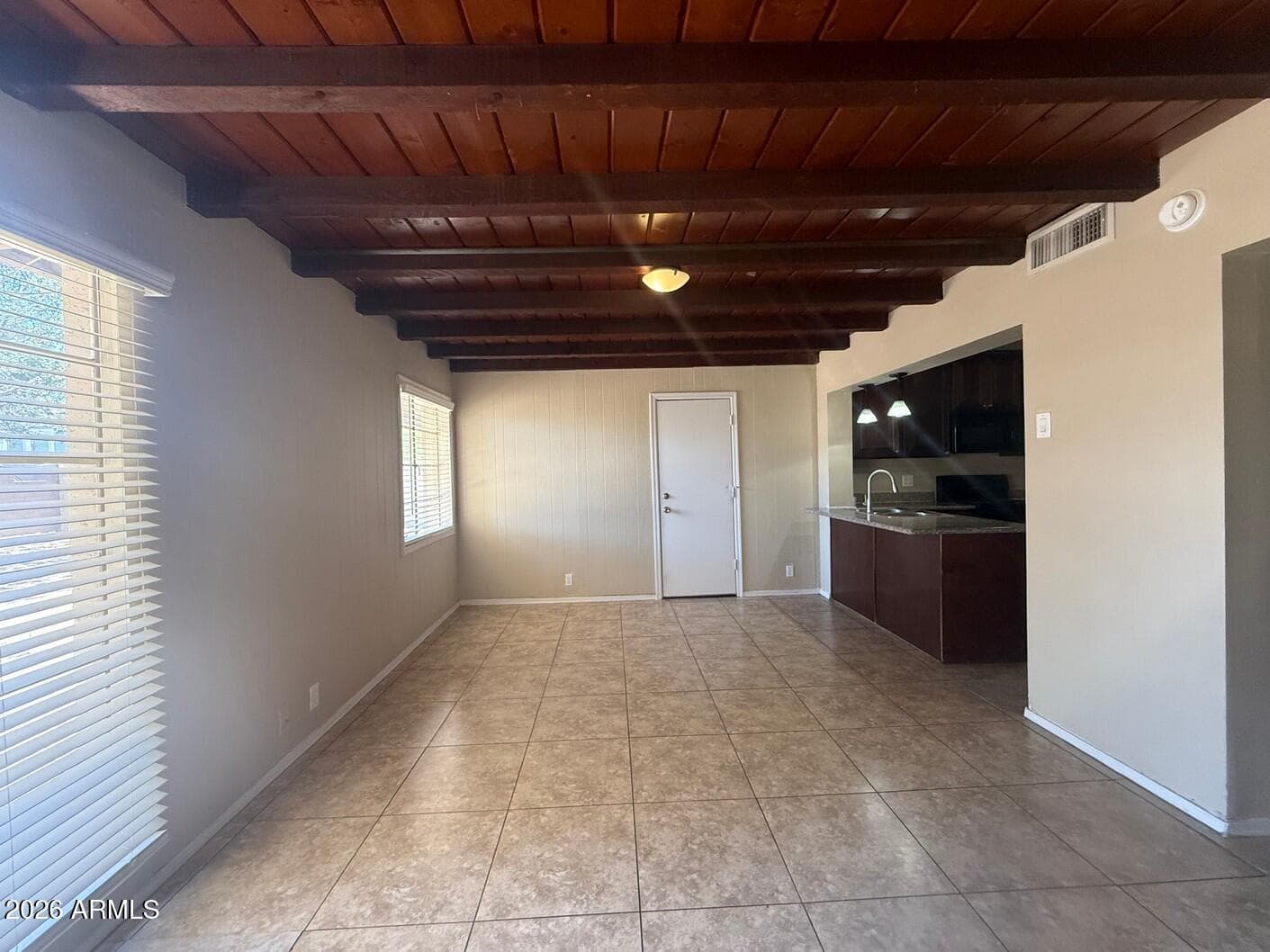 5131 N 20TH Avenue, Phoenix, AZ 85015 — photo 5 of 16