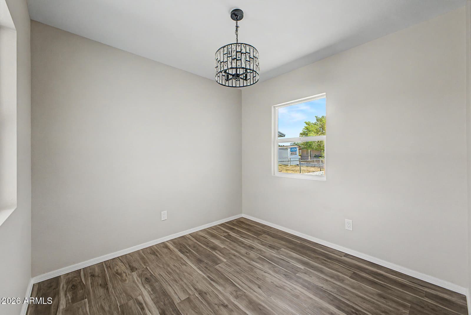 320 N 3RD Street, Avondale, AZ 85323 — photo 11 of 32