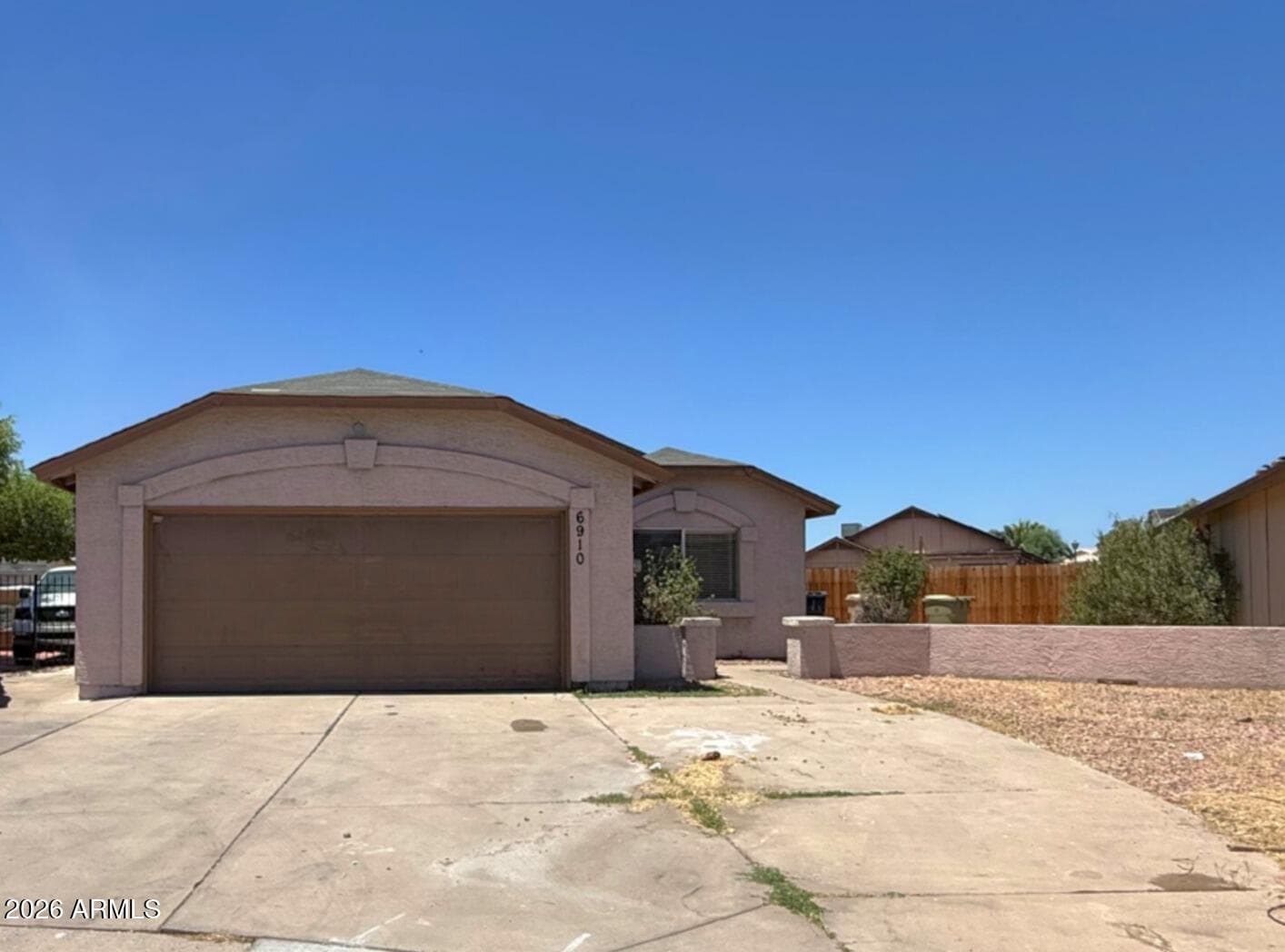 6910 W STATE Avenue, Glendale, AZ 85303 — photo 1 of 15