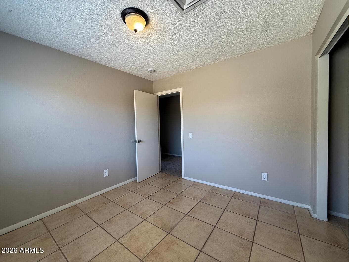 6910 W STATE Avenue, Glendale, AZ 85303 — photo 12 of 15