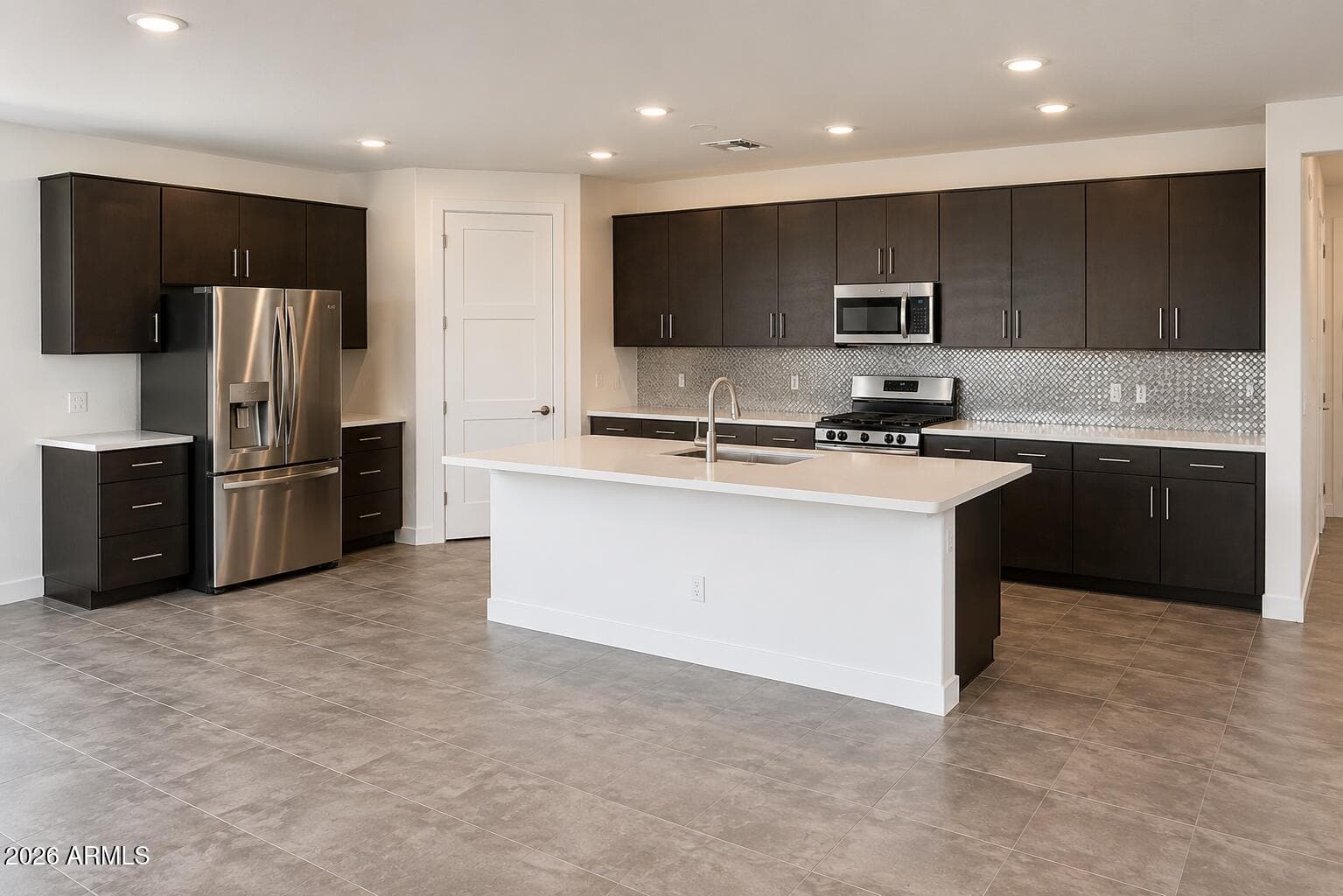 4014 S 178th Drive, Goodyear, AZ 85338 — photo 2 of 21