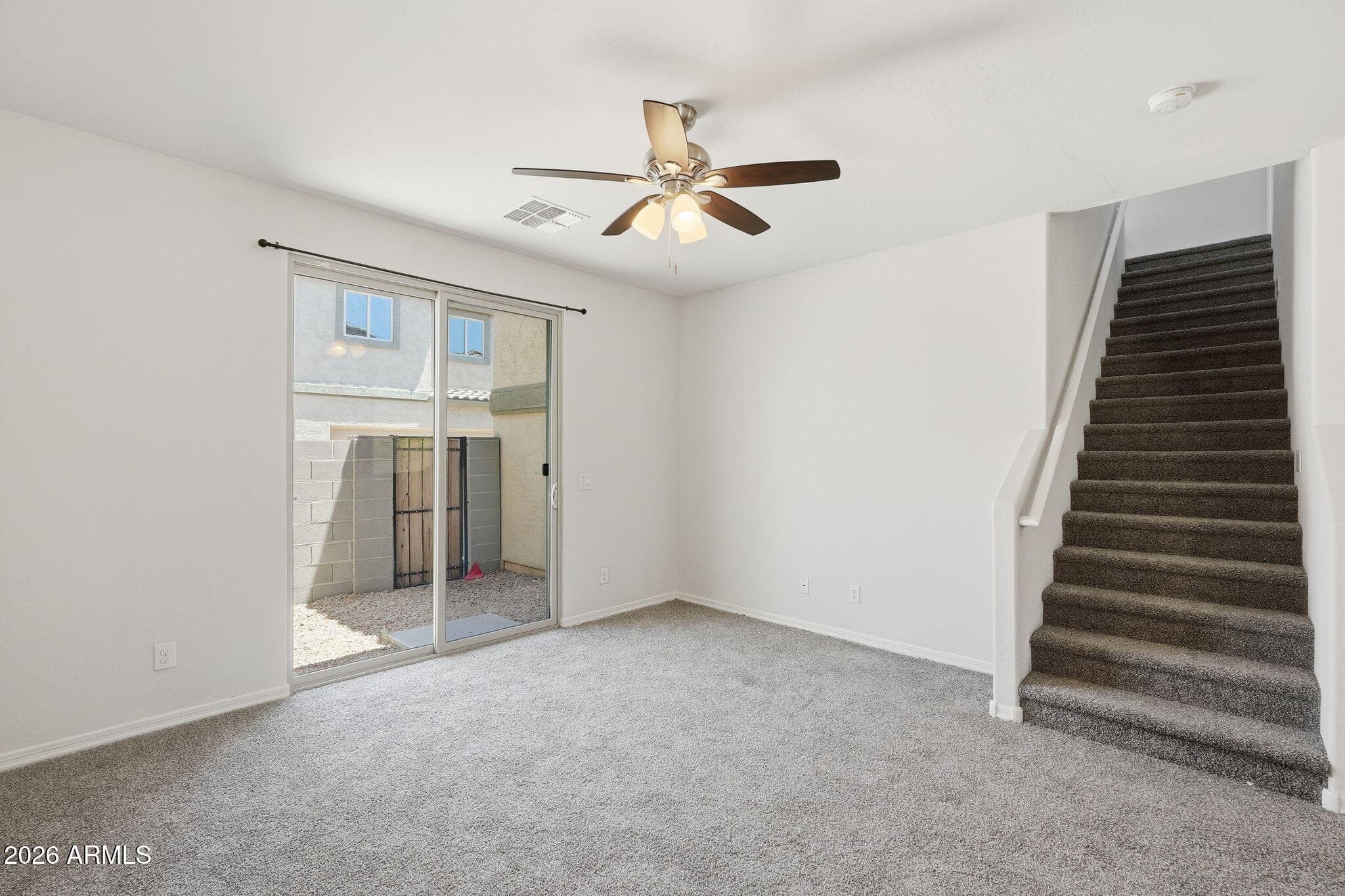 5464 W FULTON Street, Phoenix, AZ 85043 — photo 6 of 33
