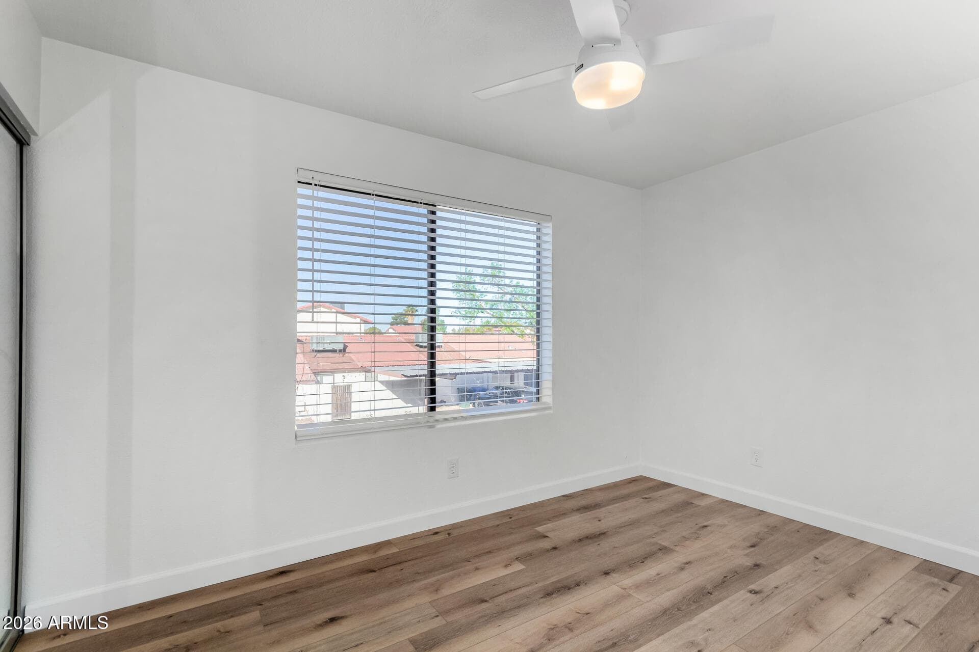 2842 E BECK Lane 2, Phoenix, AZ 85032 — photo 14 of 34