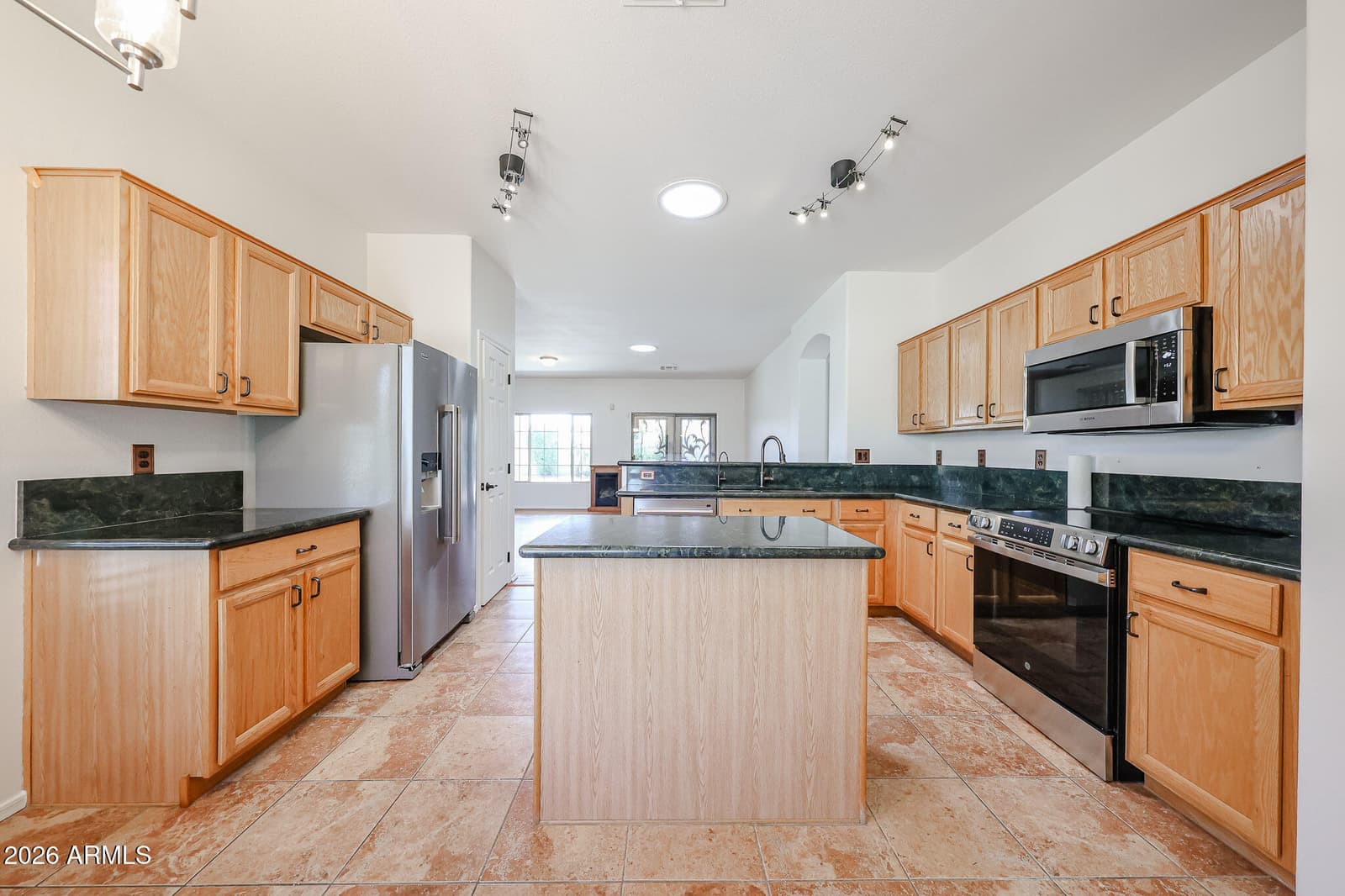 2778 N 133RD Drive, Goodyear, AZ 85395 — photo 5 of 53