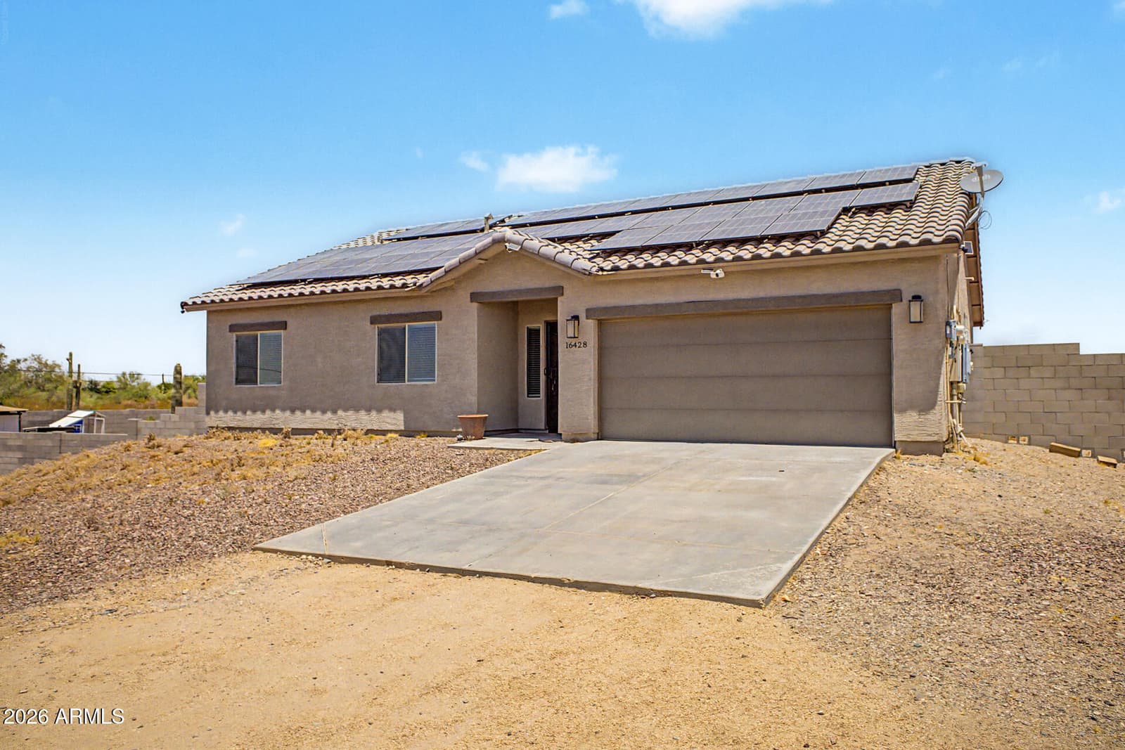 16428 W WHISPER ROCK Trail, Surprise, AZ 85387 — photo 3 of 37