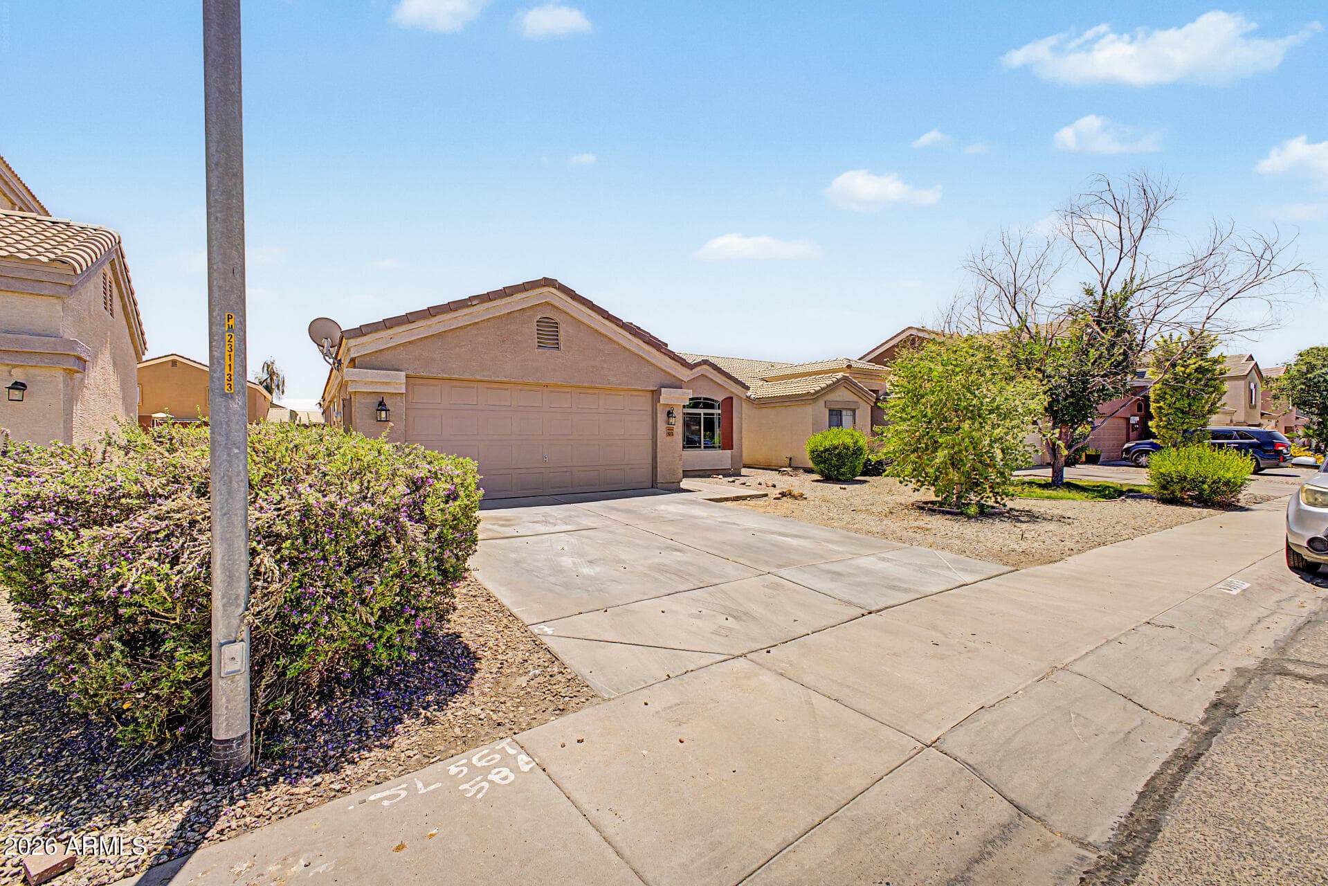 8613 W CROWN KING Road, Tolleson, AZ 85353 — photo 2 of 26