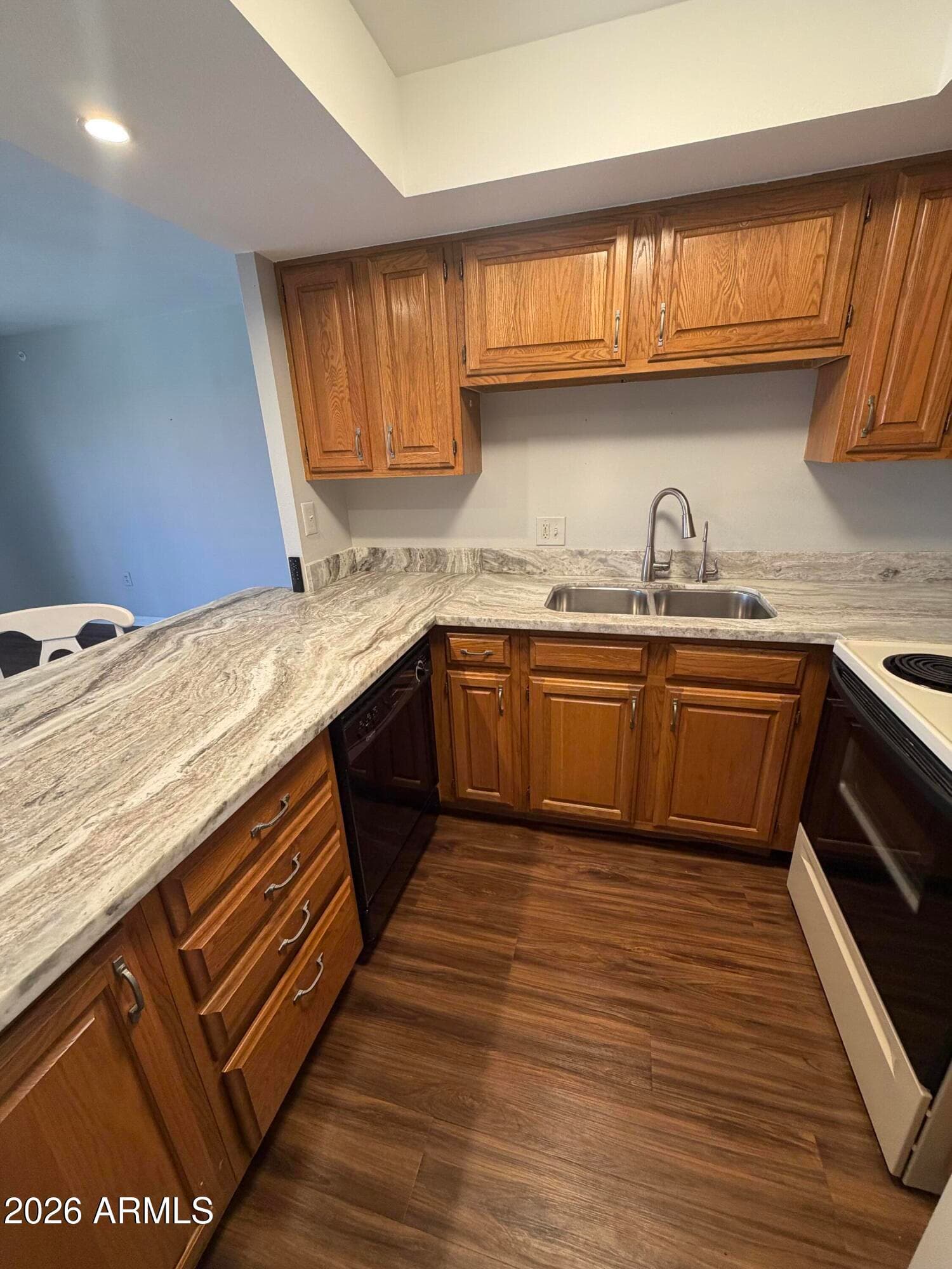 10330 W THUNDERBIRD Boulevard C309, Sun City, AZ 85351 — photo 1 of 21