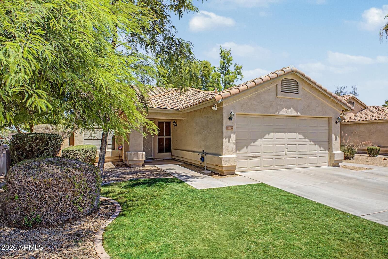 1184 W FLAMINGO Court, Chandler, AZ 85286 — photo 6 of 34