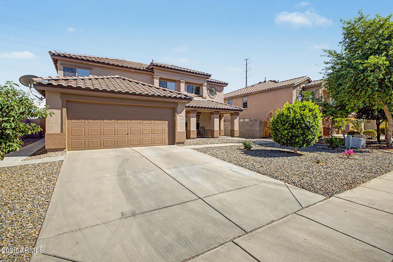 3589 E SANTA FE Lane, Gilbert, AZ 85297 — photo 2 of 53