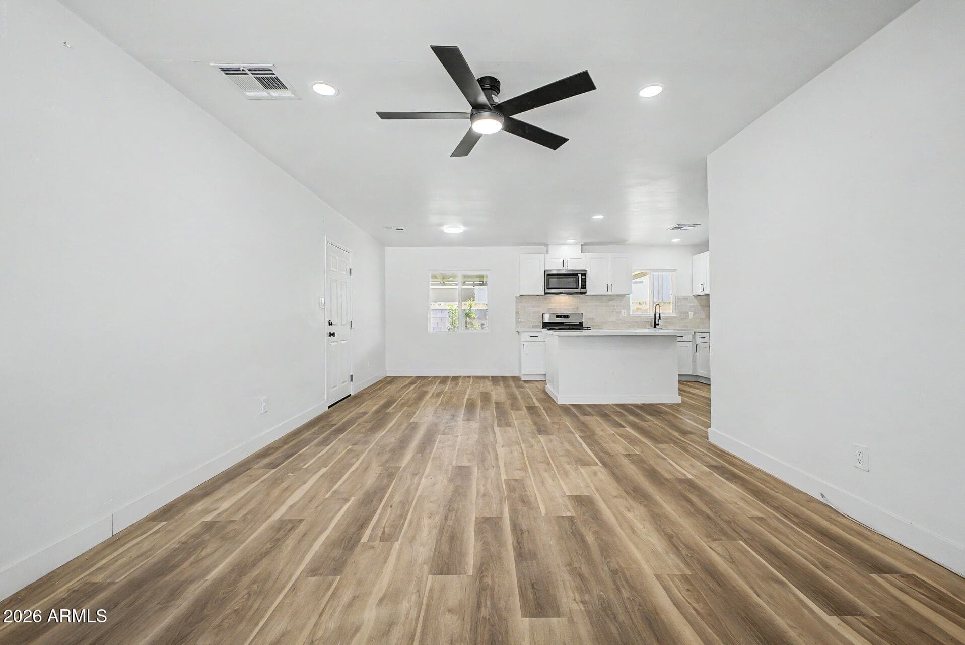 4437 E ALMERIA Road, Phoenix, AZ 85008 — photo 10 of 28