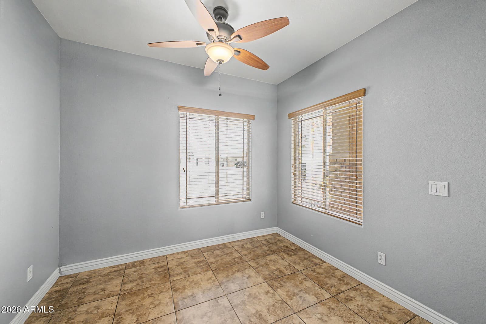 7517 S 15TH Drive, Phoenix, AZ 85041 — photo 11 of 25