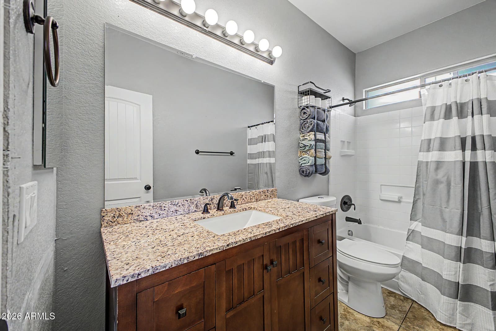 7517 S 15TH Drive, Phoenix, AZ 85041 — photo 19 of 25