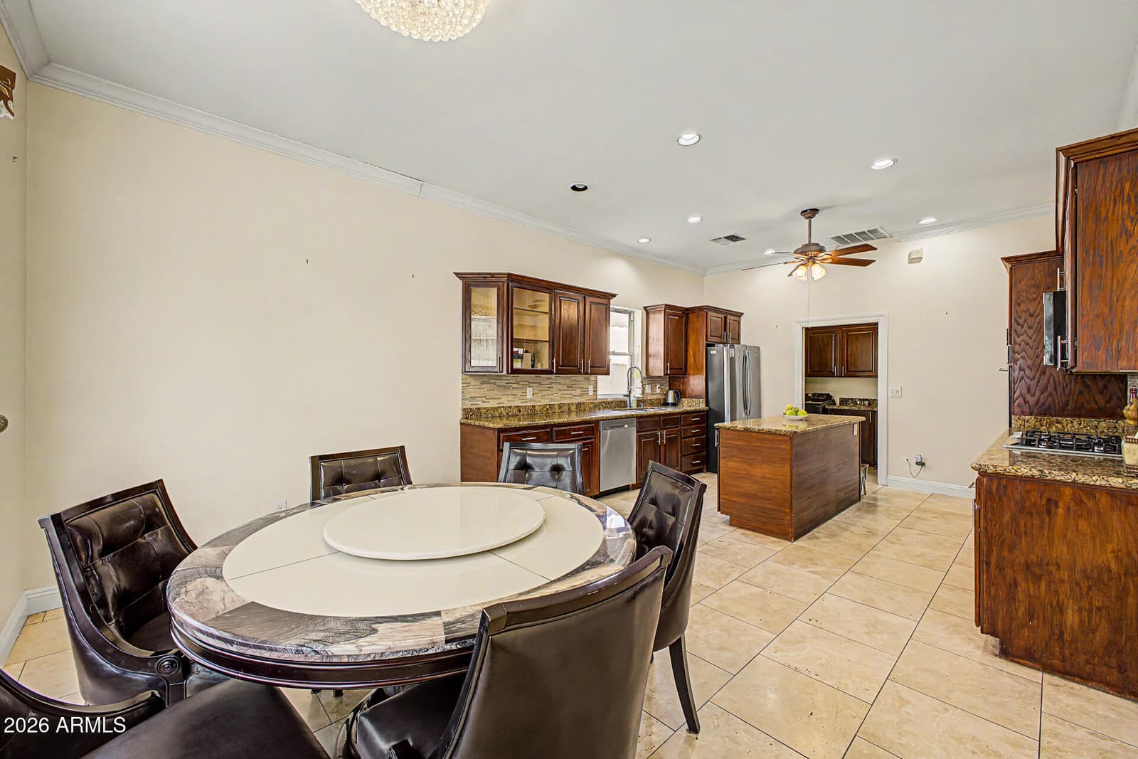 808 W CITRUS Way, Phoenix, AZ 85013 — photo 10 of 35
