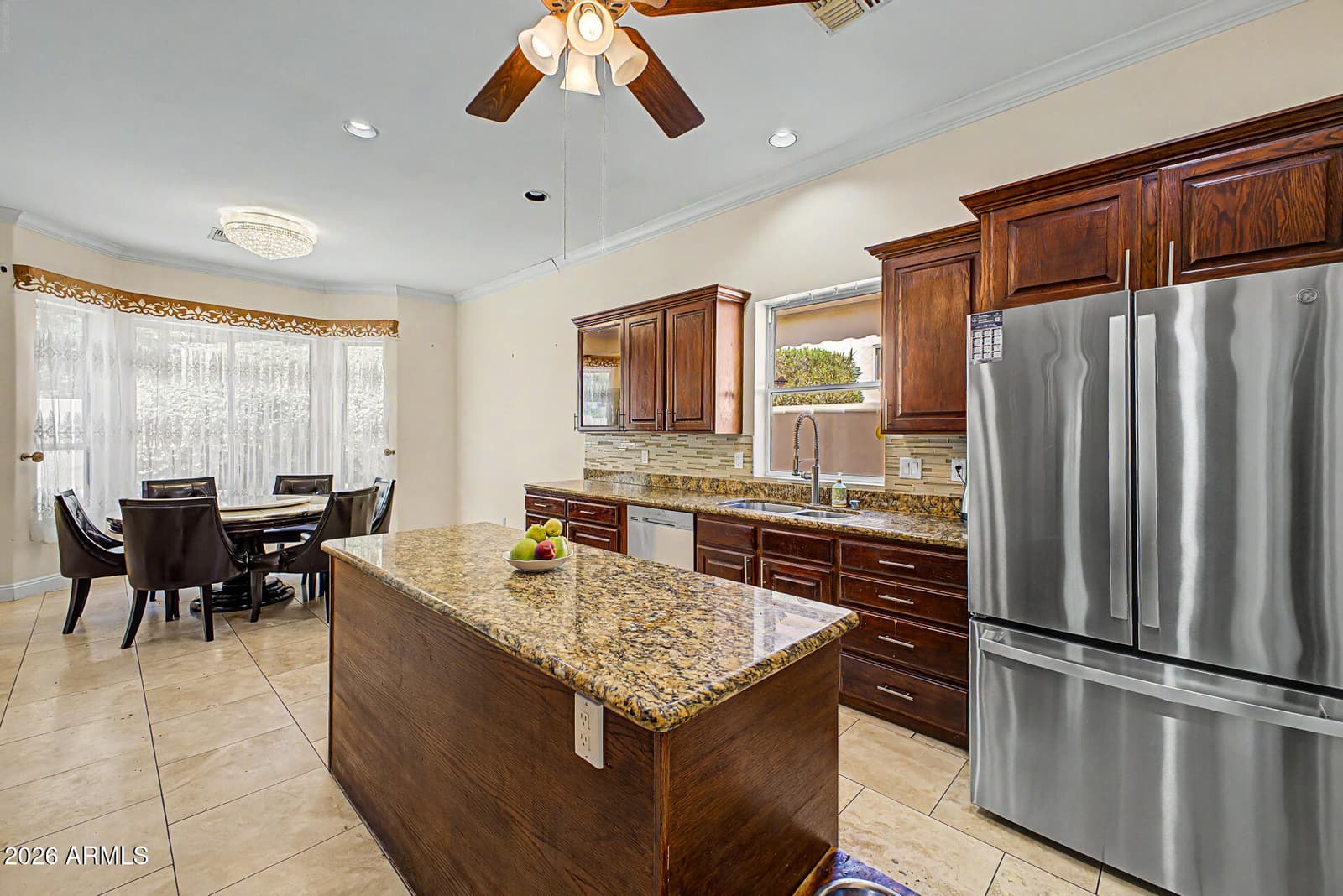 808 W CITRUS Way, Phoenix, AZ 85013 — photo 11 of 35