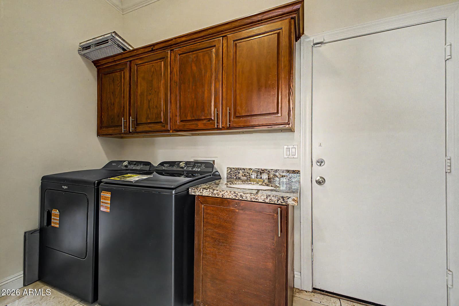 808 W CITRUS Way, Phoenix, AZ 85013 — photo 30 of 35
