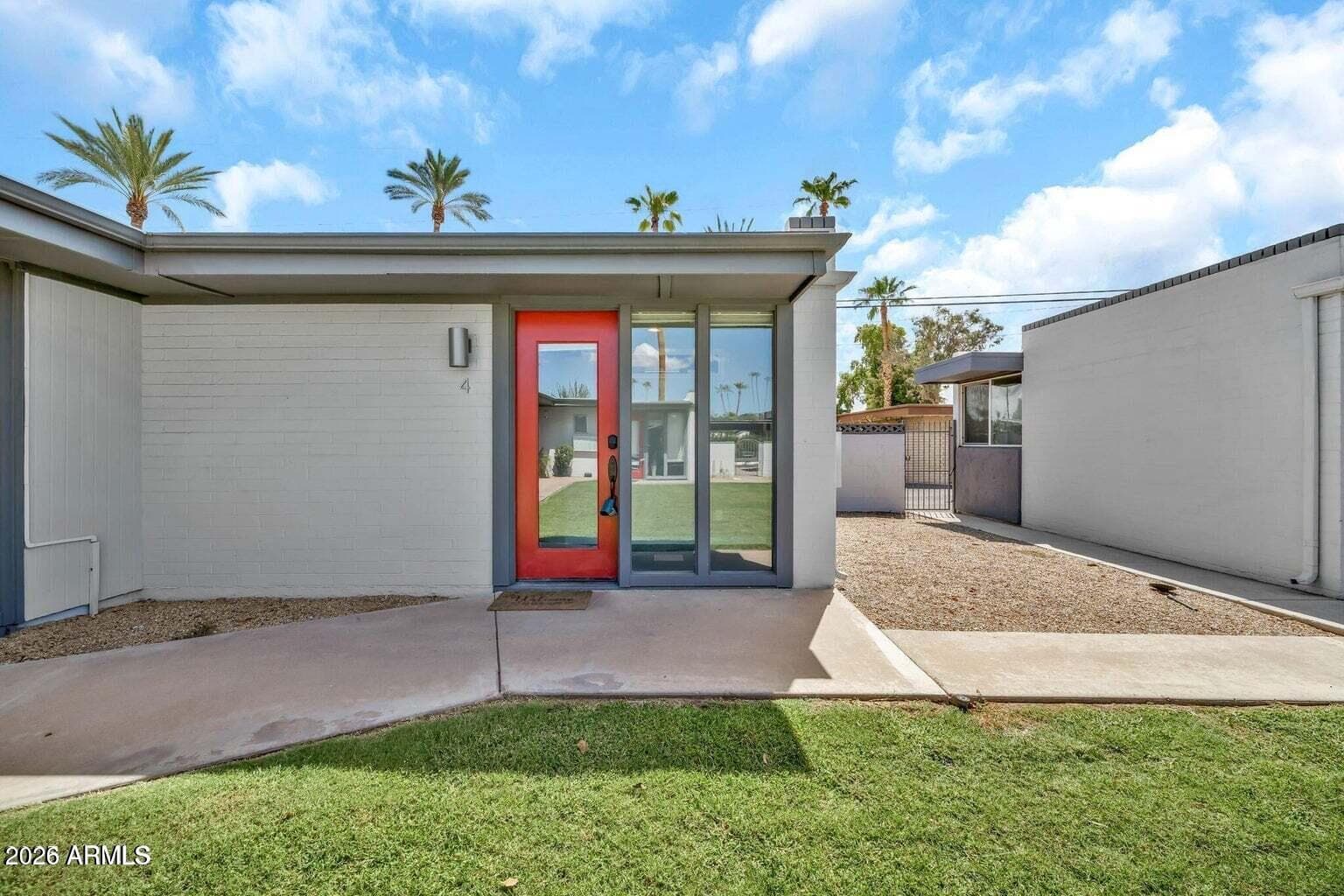 4206 N 38TH Street 4, Phoenix, AZ 85018 — photo 6 of 32
