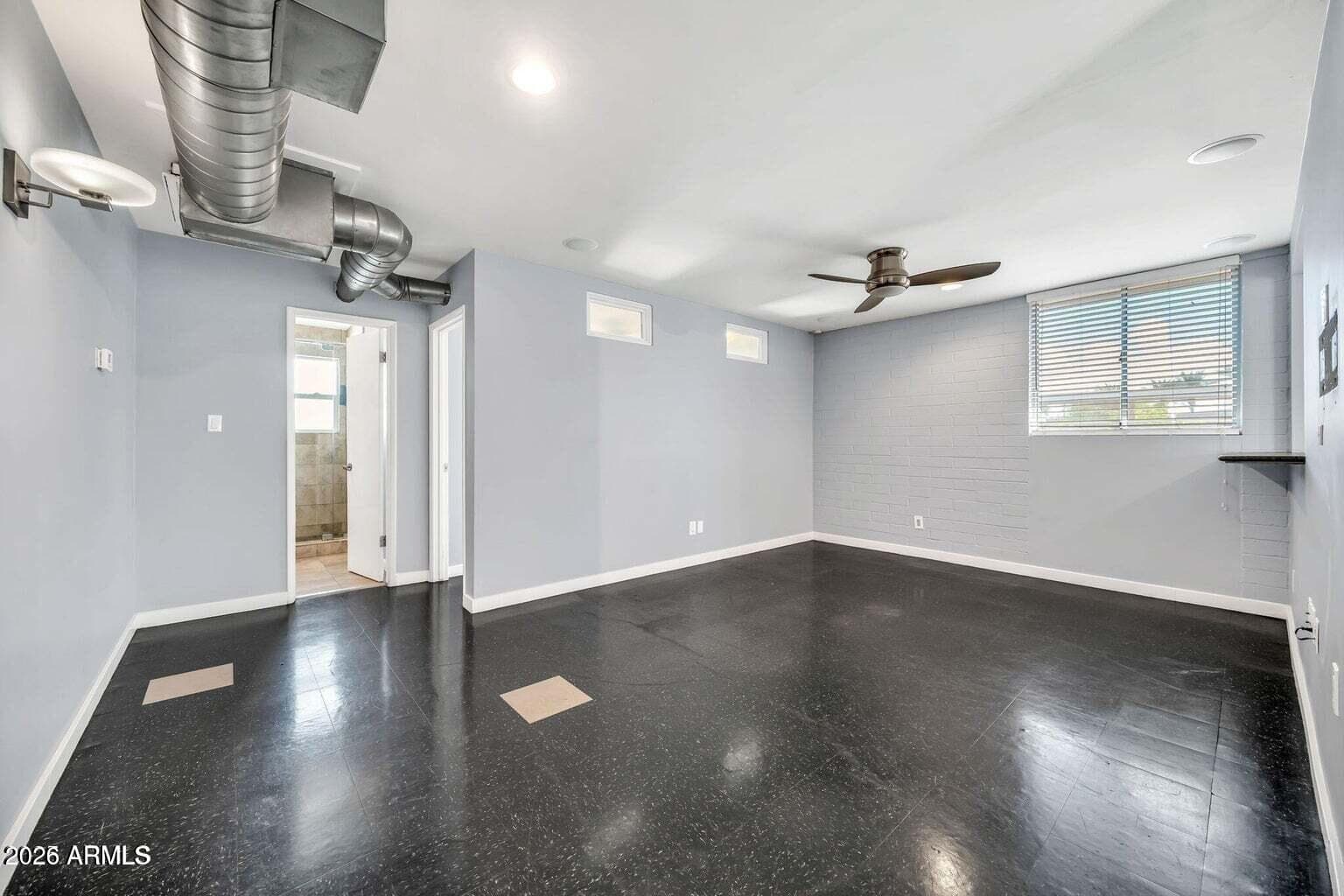 4206 N 38TH Street 4, Phoenix, AZ 85018 — photo 9 of 32