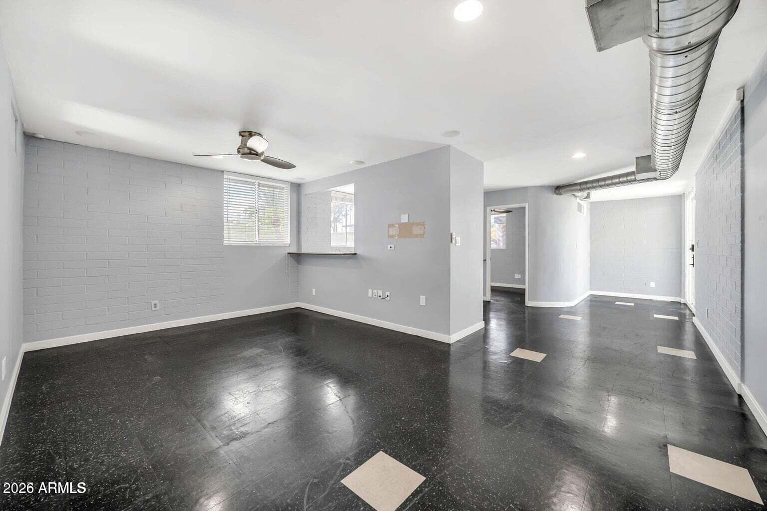 4206 N 38TH Street 4, Phoenix, AZ 85018 — photo 11 of 32